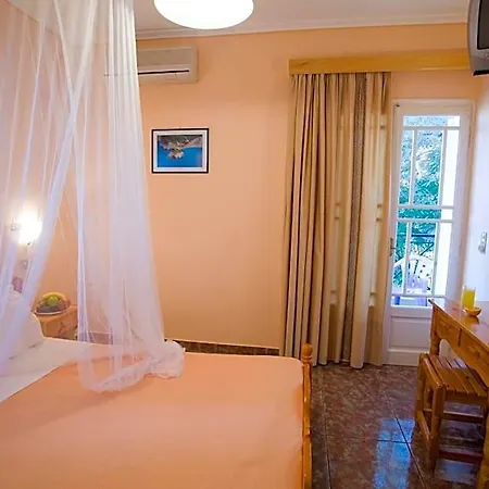 Pansion Filoxenia & Appart hôtel 4*