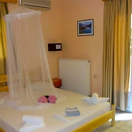 Pansion Filoxenia & Appart hôtel Tsoukaládhes