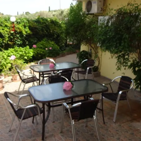 Апарт-отель Pansion Filoxenia &