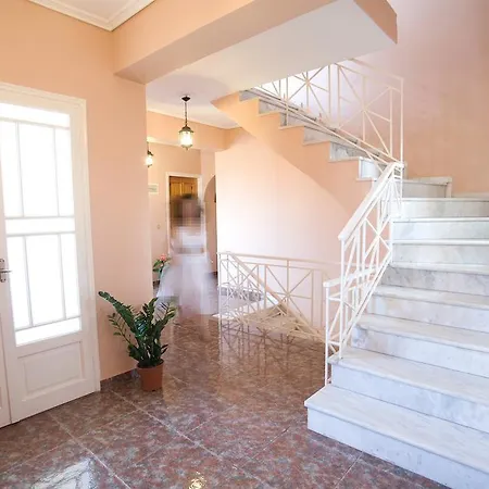 Apartmanhotel Pansion Filoxenia & Cukaládesz